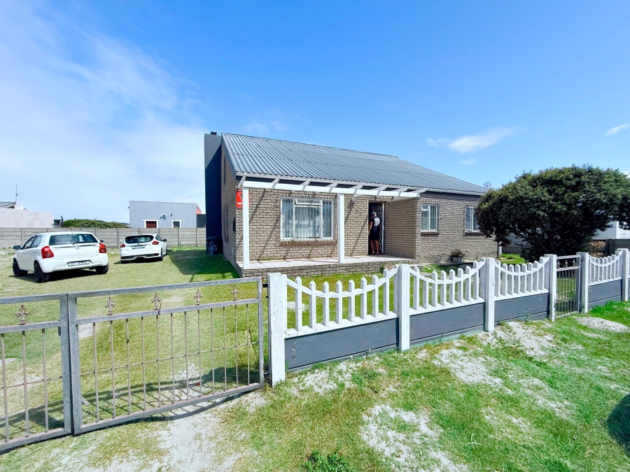 4 Bedroom Property for Sale in Langebaan North Western Cape
